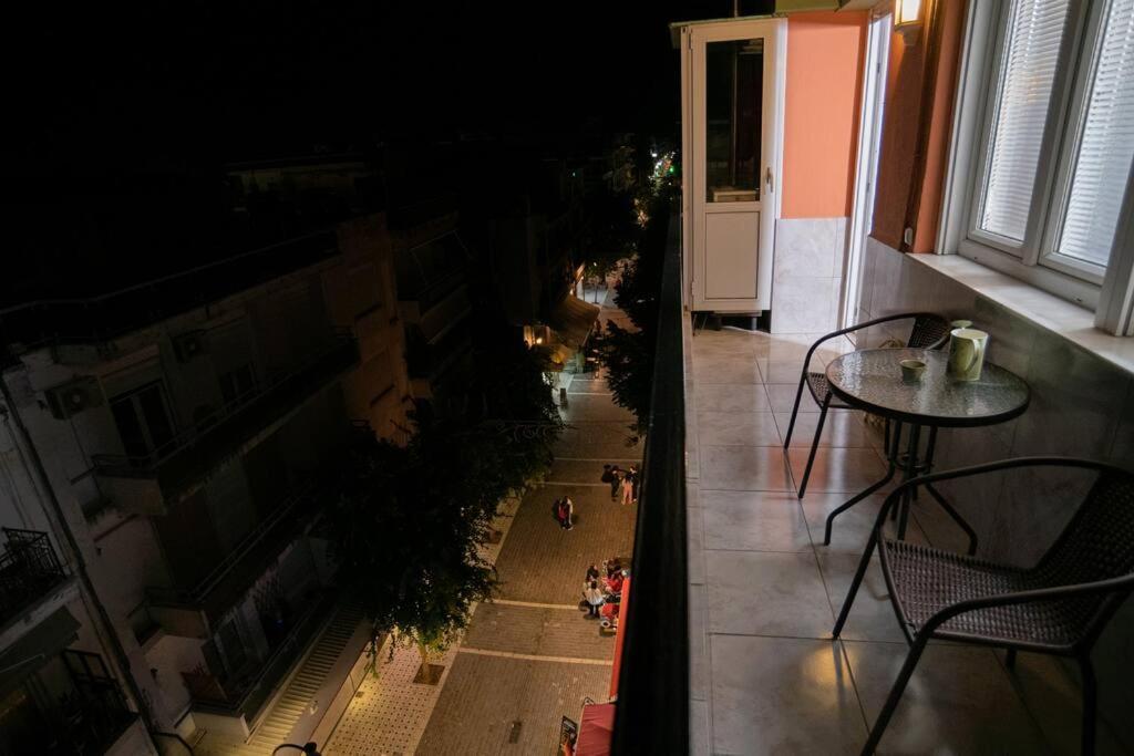 Downtown Comfy Apartamento Edessa Exterior foto
