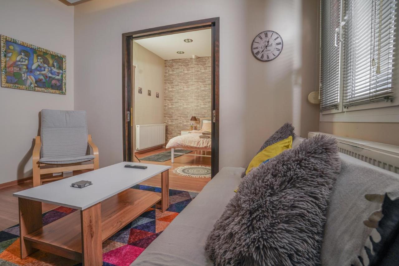 Downtown Comfy Apartamento Edessa Exterior foto