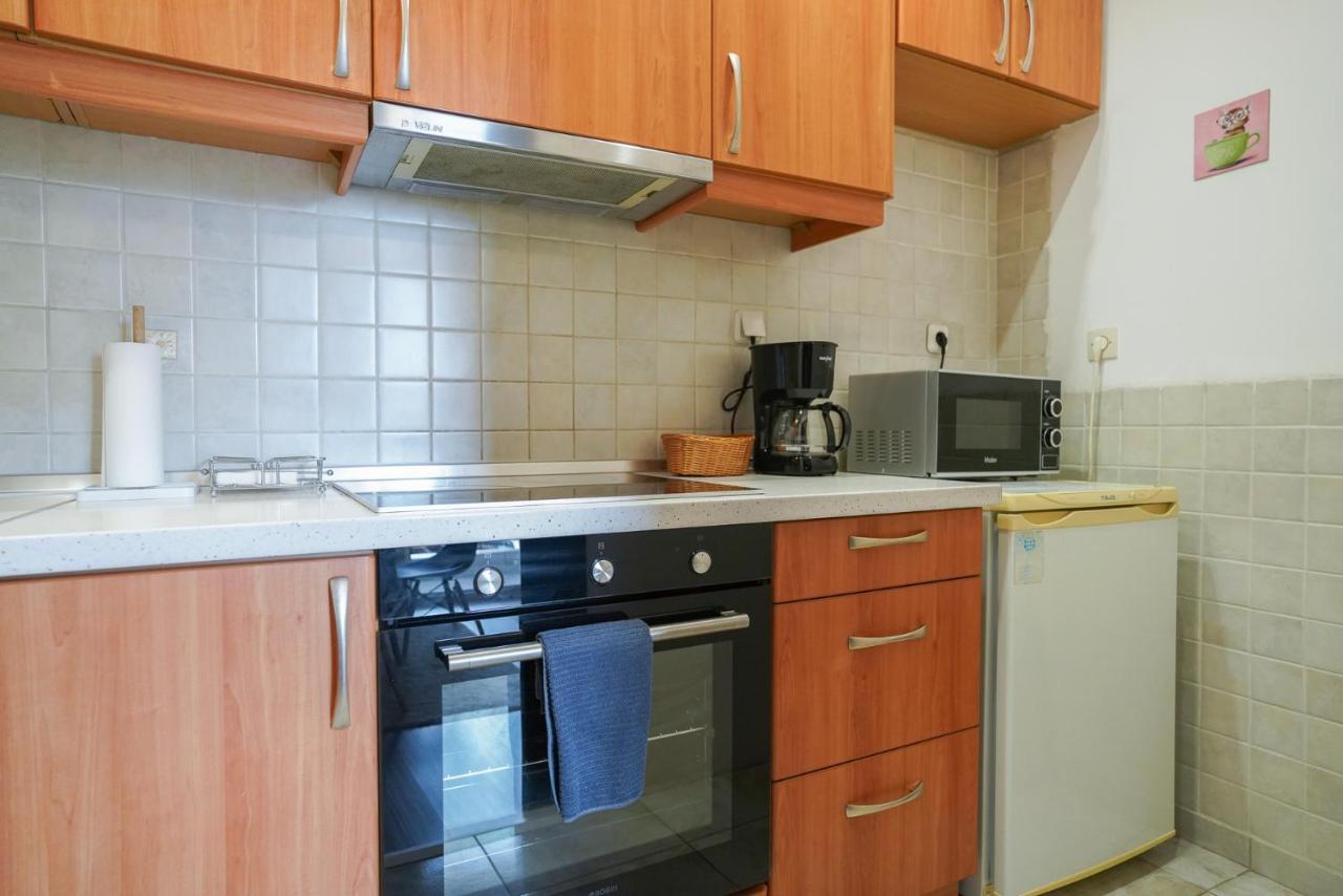 Downtown Comfy Apartamento Edessa Exterior foto